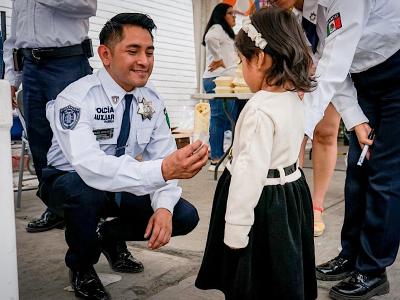 Con amor y seguridad, Polic&iacute;a Auxiliar festeja el d&iacute;a de la Ni&ntilde;a y el Ni&ntilde;o
