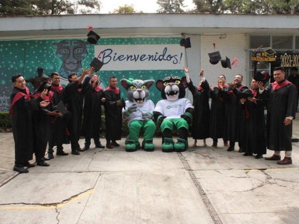 Reconoce Alen México desempeño académico de estudiantes Conalep Puebla