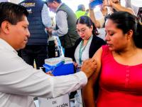 Gobierno de Puebla inicia Campaña Nacional de Vacunación Invernal en Xicotepec