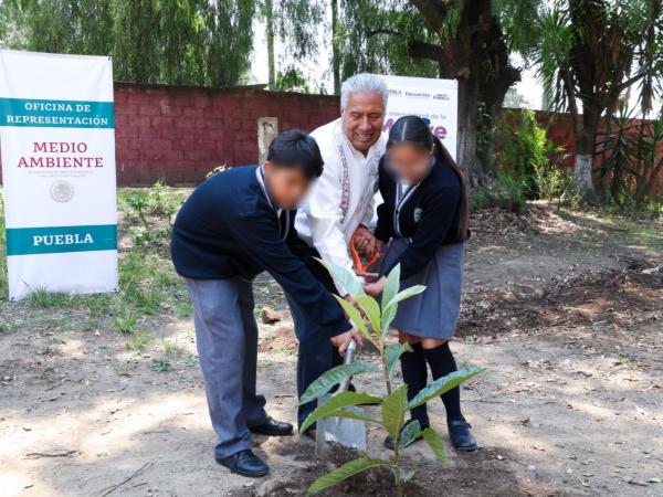 Conmemora SEP Día Internacional de la Madre Tierra con acciones ambientales
