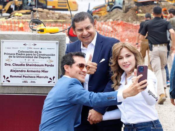 En Puebla se hacen las cosas bien, reconoce Rommel Pacheco, al arrancar construcción de Universidad del Deporte