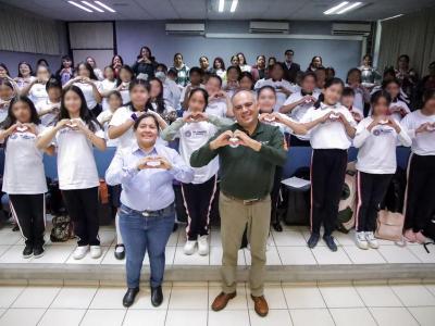 Encuentro STEM 2025: UTTECAM fomenta talento femenino