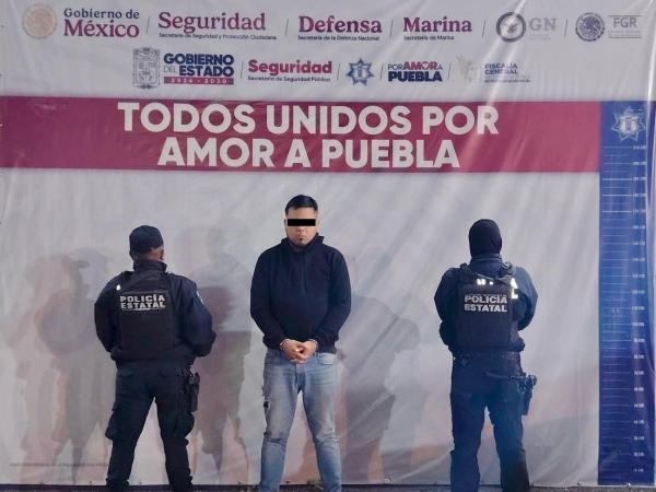 Detiene Seguridad Pública a hombre por traslado ilegal de gas LP