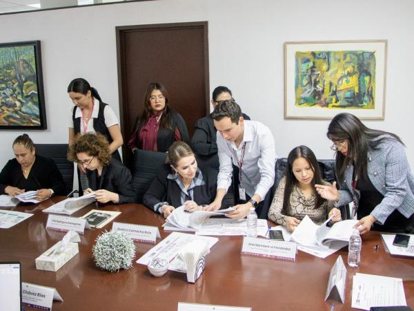 Avanza gobierno estatal en evaluaci&oacute;n para nuevas concesiones de transporte p&uacute;blico