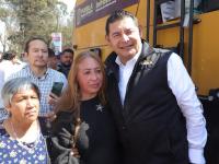 Tras 30 a&ntilde;os de abandono, gobierno estatal pavimenta 105 calles al norte de Puebla