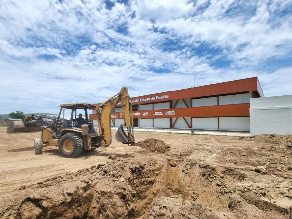 Avanza CAPCEE con la construcción de las segundas etapas de USEP Izúcar y Tepexi