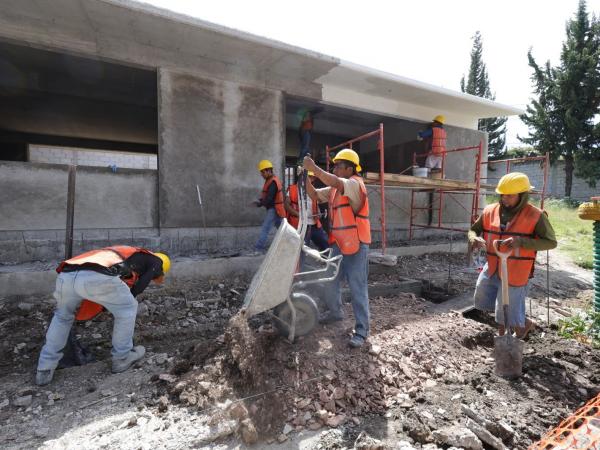 Invierte CAPCEE 768 mdp en infraestructura educativa en primer año de gobierno