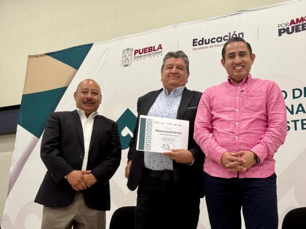 Obtiene docente del IPMP primer lugar en Concurso Nacional de Cuento