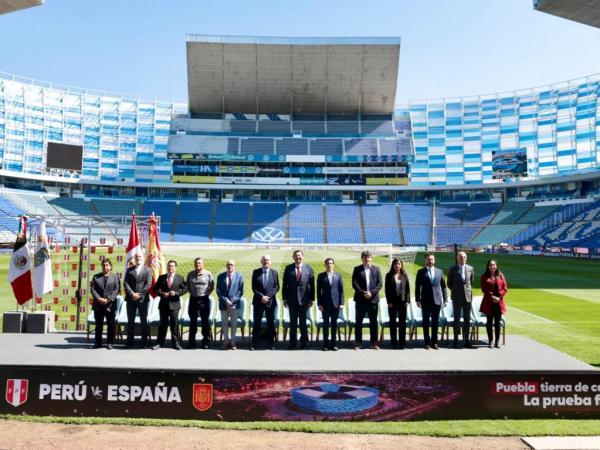 Puebla está en el Mundial, juego Perú vs España proyecta al estadio internacionalmente