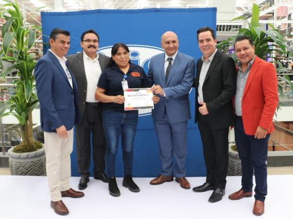 Price Shoes en Puebla genera certeza y refuerza construcción de la paz