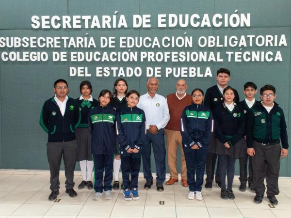 Obtienen estudiantes de Conalep Puebla II certificado Plata en &ldquo;Escuela Emprendedora 2025&rdquo;