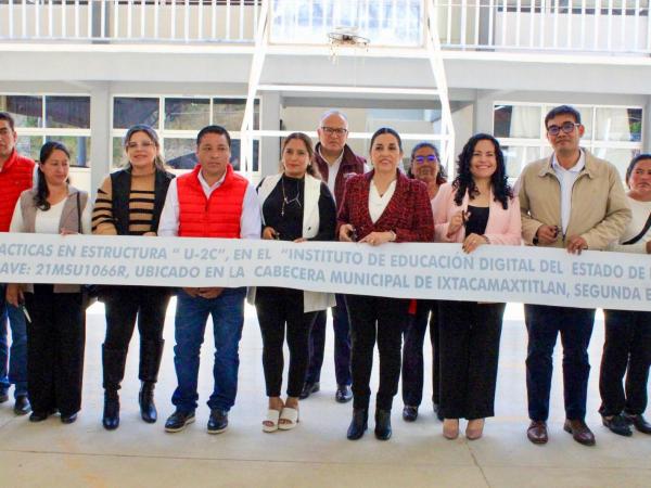 IEDEP fortalece infraestructura educativa en Ixtacamaxtitlán