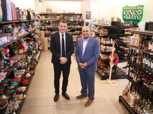 Puebla consolida mesa de trabajo con empresarios locales y autoridades catalanas