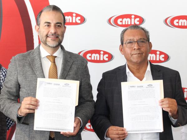 Firma CEASPUE convenio con CMIC para fortalecer obra hídrica en Puebla