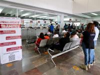 Mantiene gobierno estatal apoyo a transportistas para modernizaci&oacute;n de unidades