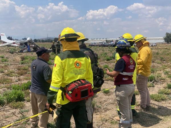 Protecci&oacute;n Civil labora en accidente de aeronave