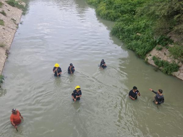Gobierno estatal realiza búsqueda de una persona en el Canal de Valsequillo