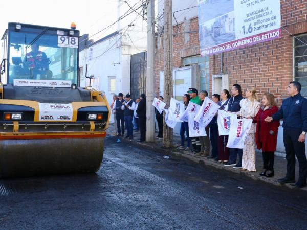 Gobierno estatal reconstruye la 12 oriente por indolencia de gestiones del pasado