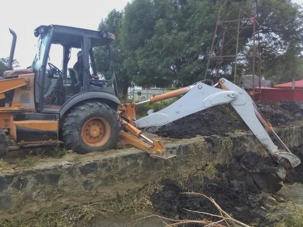 Tras una década en abandono, gobierno estatal rescata canal de riego de Atlixco