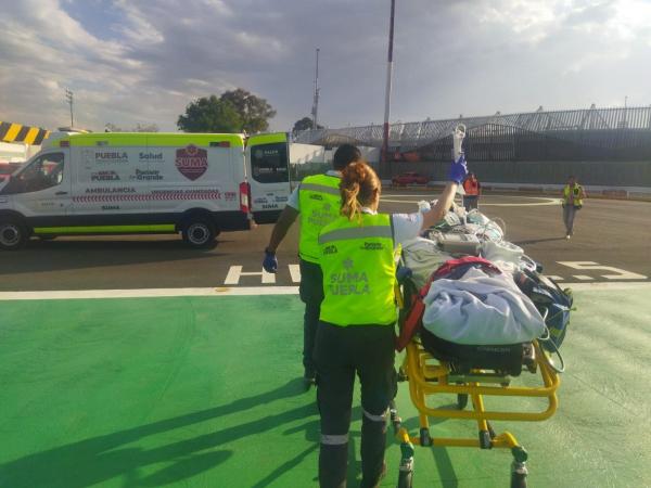 Coordinación entre sector salud permite traslado aéreo desde Chiautla de Tapia