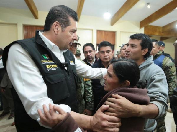 En coordinación, órdenes de gobierno supervisan atención a afectados por lluvias en Puebla