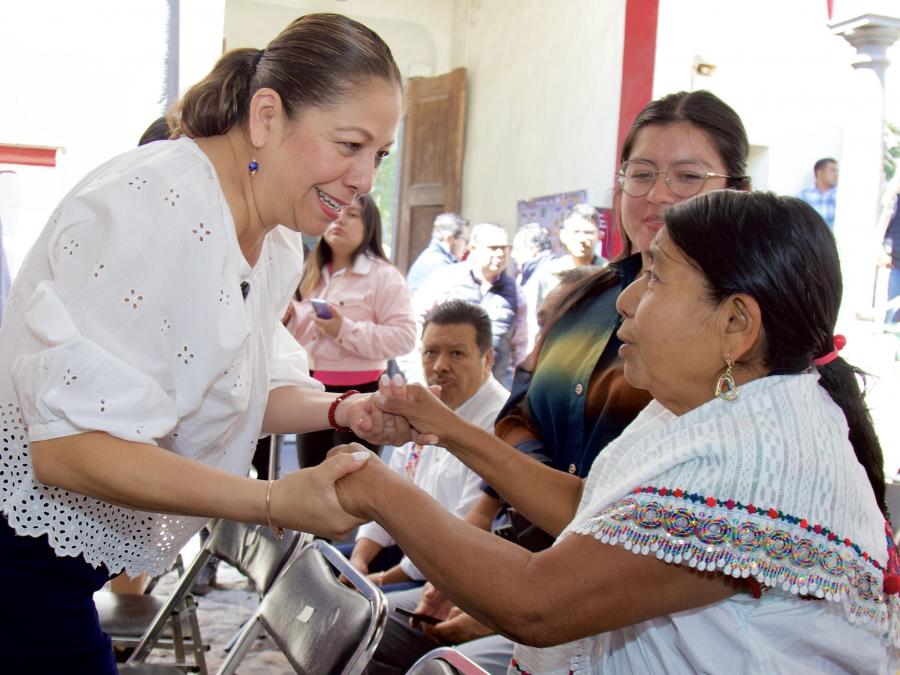 Dignifican Mercado de las Flores en Tlaltepango con obra comunitaria