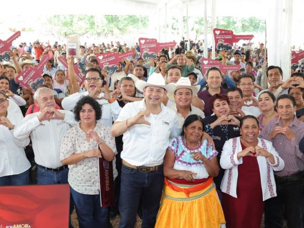 Obra pública, apoyo al campo y riqueza comunitaria para la Sierra Norte: Armenta Mier 
