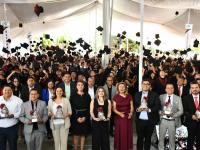 UTH egresa 628 profesionistas y reafirma consolidación en la formación de talento
