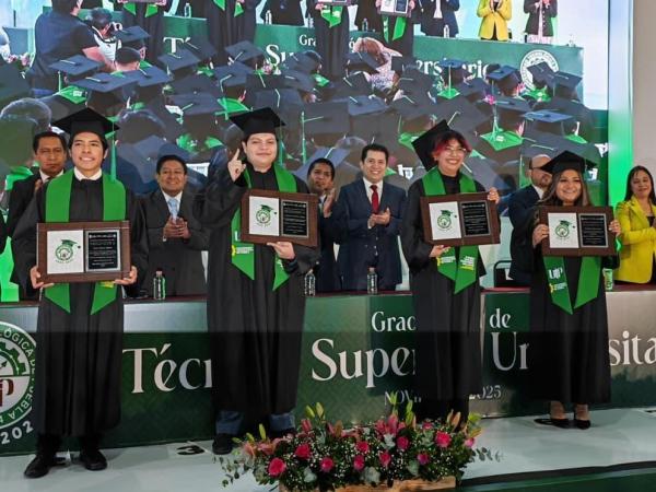 Celebra UTP la graduación mil 435 nuevos Técnicos Superiores Universitarios