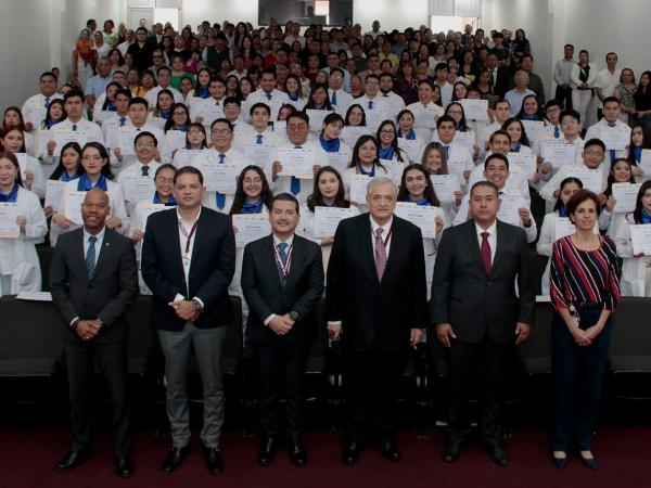 ISSSTEP impulsa formación de médicos de pregrado con sentido humanista