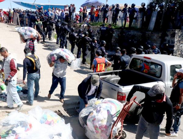 Se decomisan 15 toneladas de ropa que ingresó al país de manera ilegal