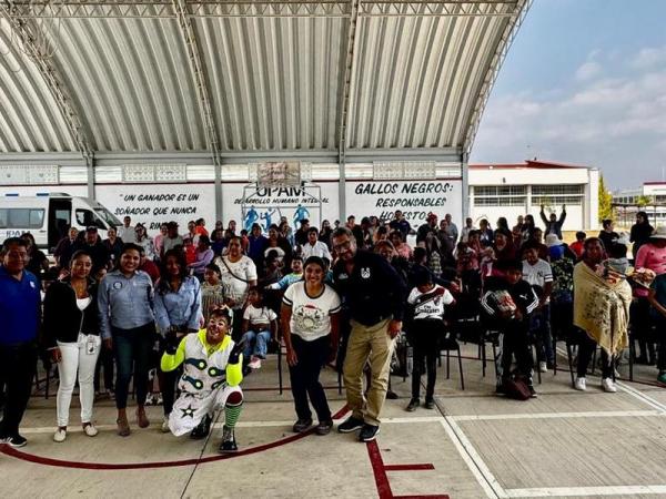 Universidad Politécnica de Amozoc celebra Día del Niño con comunidad