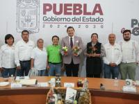 Gobierno de Puebla impulsa producción de nochebuena como motor económico y turístico