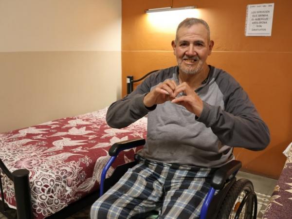 SEDIF ofrece refugio nocturno cálido a personas mayores en temporada invernal