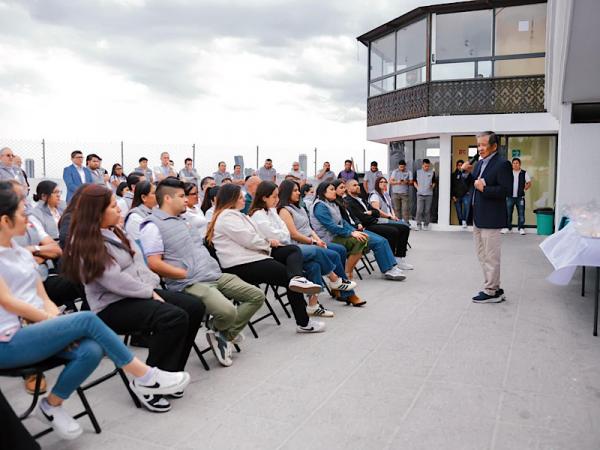 Gobierno de Puebla y UDEP impulsan formación deportiva con Koichi Choda