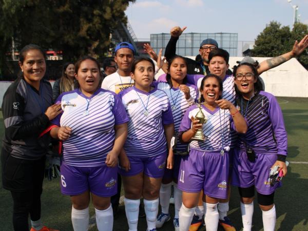 Topos Femenil obtiene subcampeonato nacional de futbol para ciegas