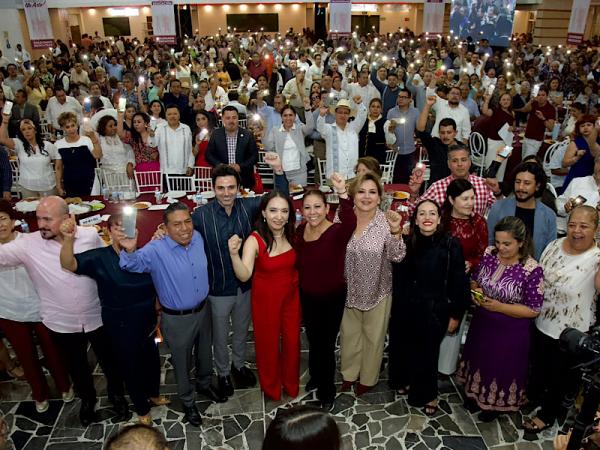 Maestros y maestras tutores del bienestar, afirma Laura Artemisa ante más de 5,500