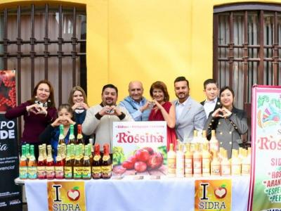 Impulsa UTH economía local con Expo Emprende Navideña 2025