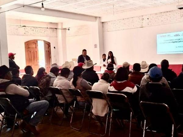Gobierno de Puebla fortalece liderazgo y organización en comunidades indígenas