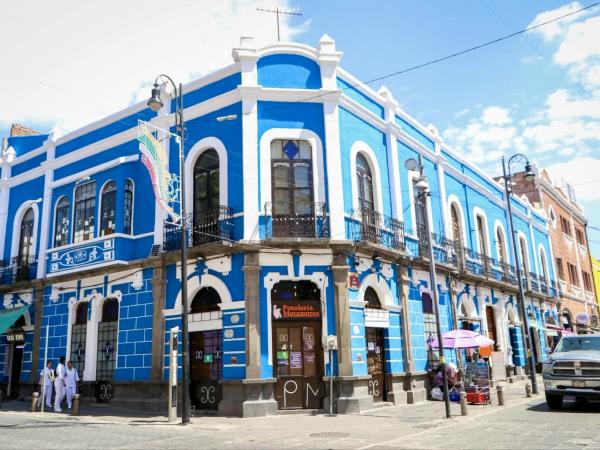 Secretaría de Arte y Cultura participa en entrega de apoyos a Barrios