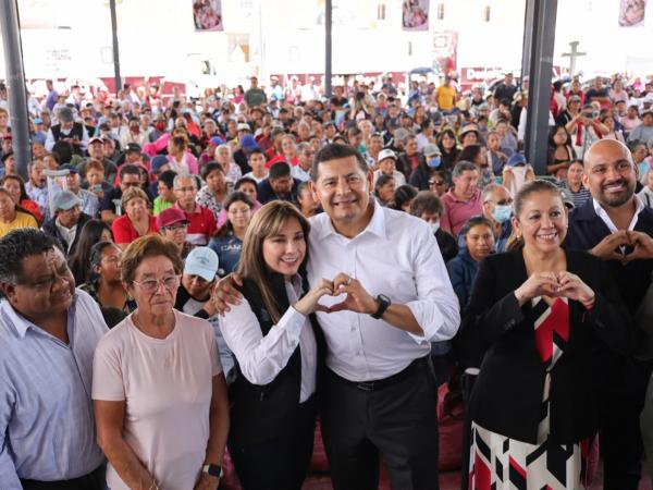 Acerca Gobierno Estatal servicios integrales a familias de juntas auxiliares