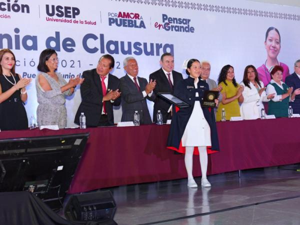 Secretaría de Educación reconoce esfuerzo de egresados de la USEP