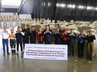 Gobierno entrega 110 mdp en apoyos de vivienda a 12 mil polic&iacute;as para dignificar labores policiales