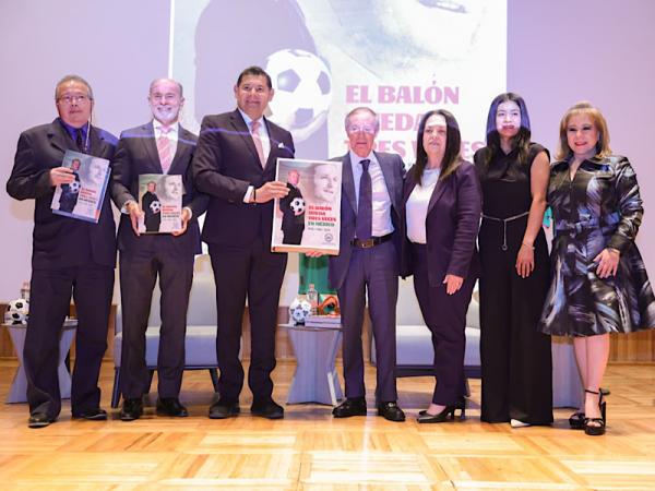 Gobierno del Estado de Puebla y José Ramón Fernández proyectan legado mundialista en México
