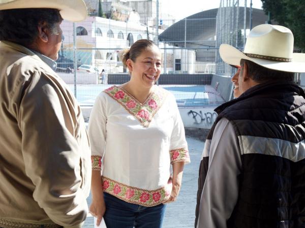 Reunión con ejidatarios impulsa desarrollo social y atención directa