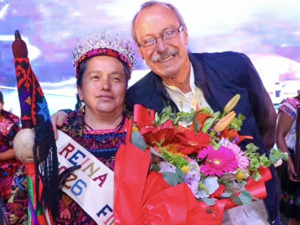Textiles y bordados de Hueyapan se reconocen como Patrimonio Cultural Intangible de Puebla