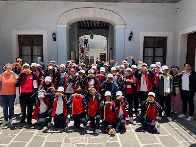 Viajes Inolvidables, herramienta que enriquece la formación de las y los estudiantes