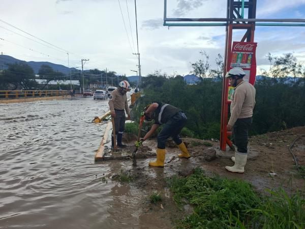 Gobierno estatal mantiene vigilancia por temporada de lluvias