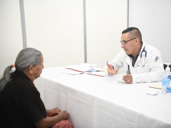 Jornada de Salud “Por Amor a Puebla” beneficia a familias de la Sierra Nororiental