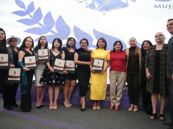 Gobierno de Puebla entrega Premio Carmen Serdán 2025 a mujeres transformadoras